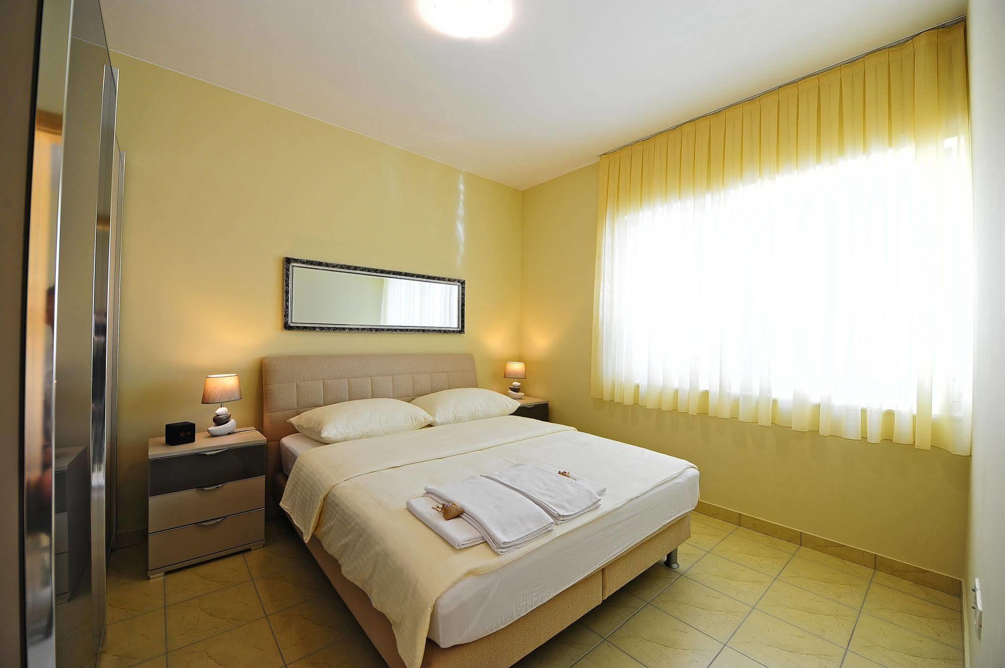 The One Resort Podstrana Ngoại thất bức ảnh