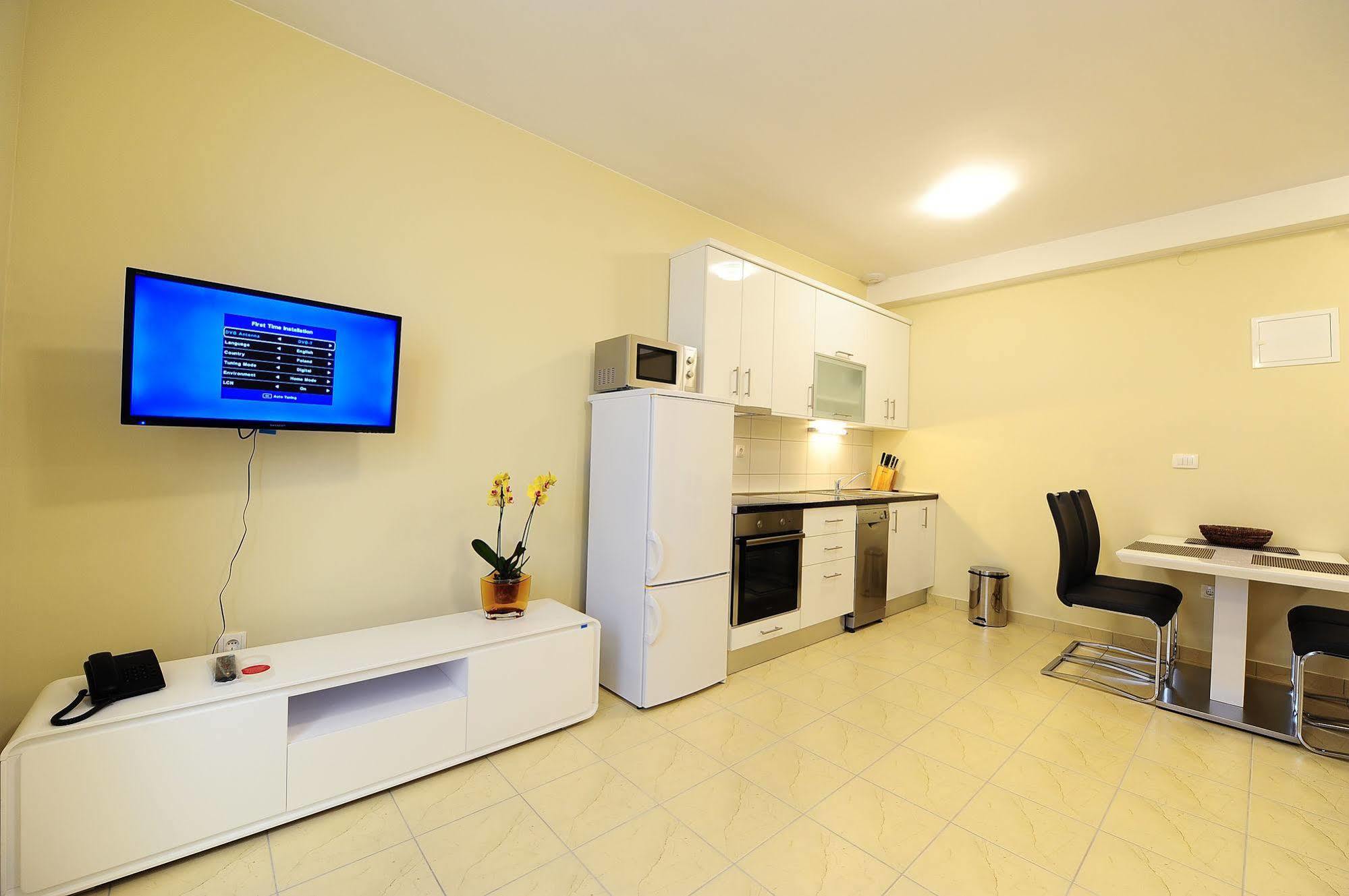 The One Resort Podstrana Ngoại thất bức ảnh